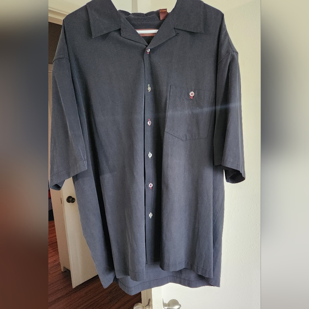 Men's Black Shirt